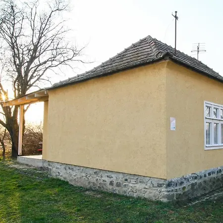 Boroka Vendeghaz Apartment Sümeg