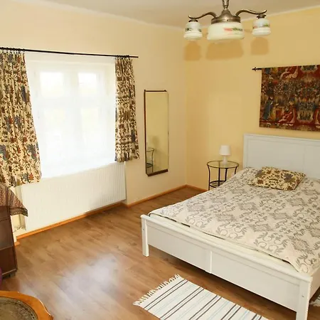 Boroka Vendeghaz Apartment *